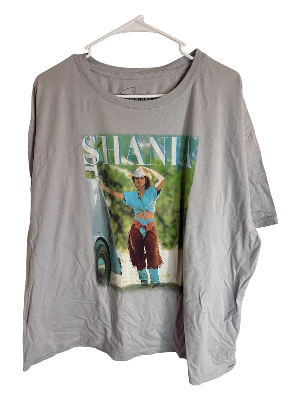 Shania Twain Vintage Style Chaps Graphic Tee XXL Gray | Official Bravado Merchan